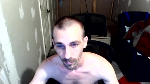Snapshot of l1v1nth3dr3am chatting on 07/28/26, 07:37 l1v1nth3dr3am online show from 07/28/26, 07:37