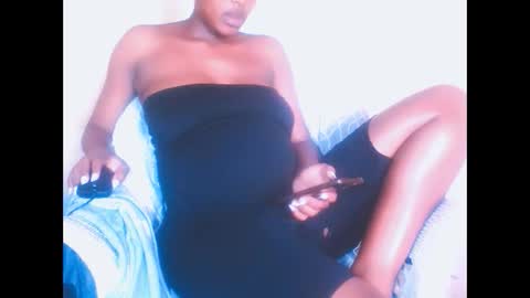 l4_love online show from 10/02/25, 07:59