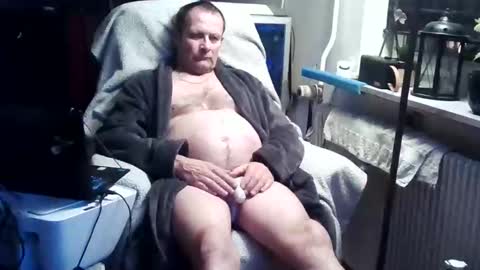 pelle and lady online show from 03/06/26, 08:27