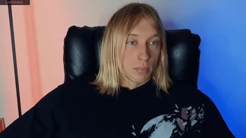 Adonis online show from 04/21/26, 10:10