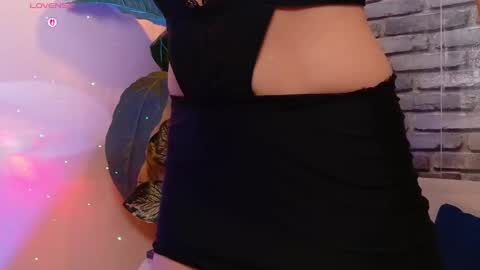 Snapshot of la_diabla_111_ chatting on 01/07/26, 12:40 Karime online show from 01/07/26, 12:40