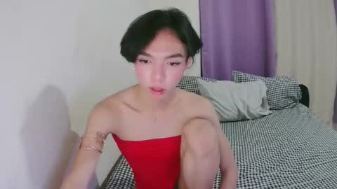 Laura online show from 11/17/25, 04:13