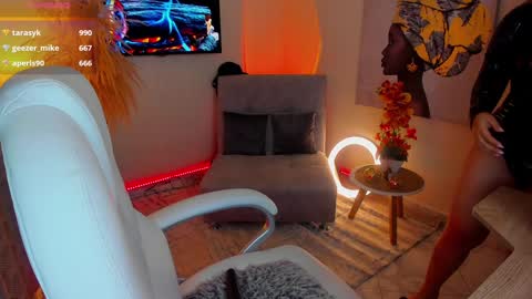Snapshot of la_venezolana chatting on 02/08/25, 09:03 Vero online show from 02/08/25, 09:03