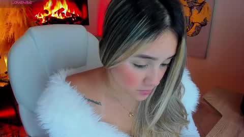 Snapshot of la_venezolana chatting on 03/01/25, 05:42 Vero online show from 03/01/25, 05:42