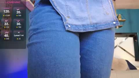 Cris  online show from 12/05/25, 11:19