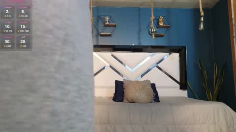 Cris  online show from 12/19/25, 11:28