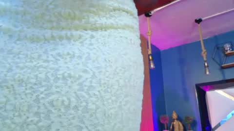 Cris  online show from 04/13/26, 11:48