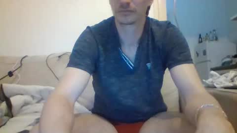 labelette007 online show from 12/01/24, 07:47