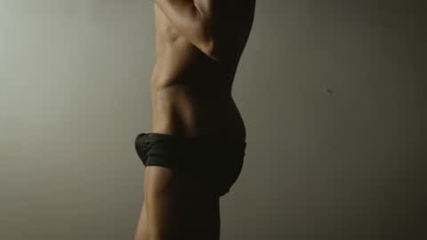 Snapshot of labrinthteasing chatting on 12/04/25, 12:25 labrinthteasing online show from 12/04/25, 12:25