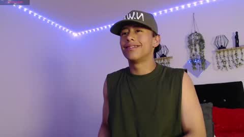 labrinthteasing online show from 04/17/26, 08:34