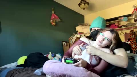 Snapshot of lacedinsin chatting on 09/25/25, 07:50 lacedinsin online show from 09/25/25, 07:50