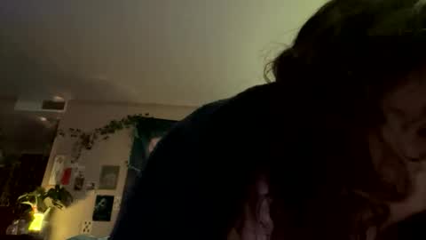 Snapshot of lacedinsin chatting on 05/30/26, 12:24 lacedinsin online show from 05/30/26, 12:24