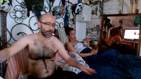 lachicadeldiablo online show from 04/17/26, 06:05