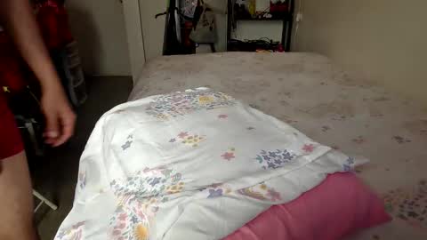 lachickadelbronx online show from 04/22/26, 02:40