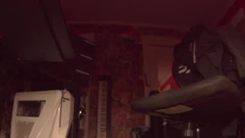 lacub online show from 04/21/26, 02:51