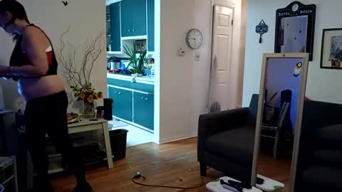 Snapshot of lacybell chatting on 02/04/25, 03:22 lacybell online show from 02/04/25, 03:22