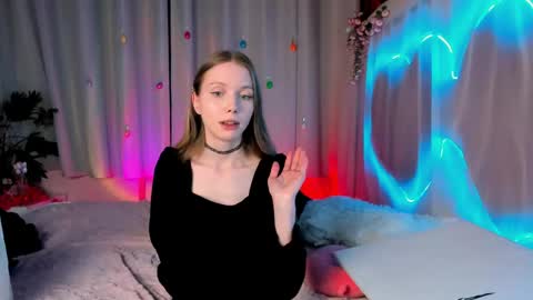 Lada online show from 04/23/26, 12:29