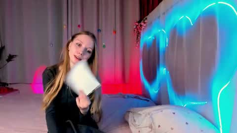 Snapshot of lada2k4 chatting on 07/06/26, 05:04 Lada online show from 07/06/26, 05:04