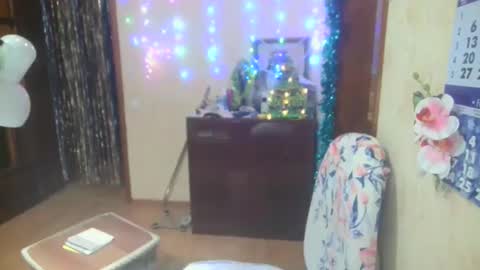 Snapshot of ladamay chatting on 01/15/25, 05:05 LadaMay online show from 01/15/25, 05:05