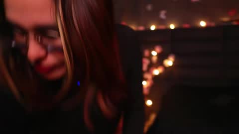 Kathie  Dicky    online show from 10/08/25, 04:15