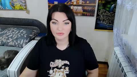 Snapshot of lady_boom_ chatting on 10/22/25, 08:03 lady_boom_ online show from 10/22/25, 08:03