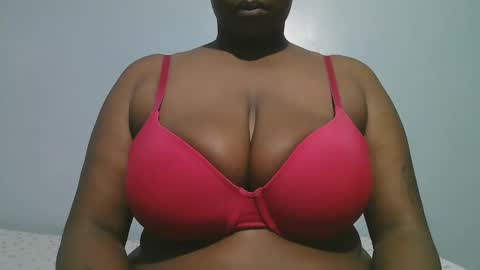 lady_dearra online show from 02/13/26, 03:46