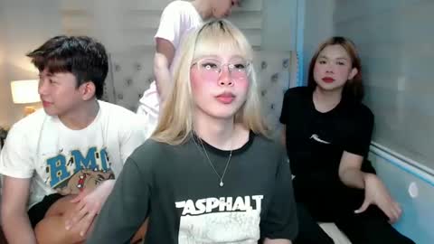 Snapshot of lady_galacticax chatting on 02/08/25, 06:01 online show from 02/08/25, 06:01