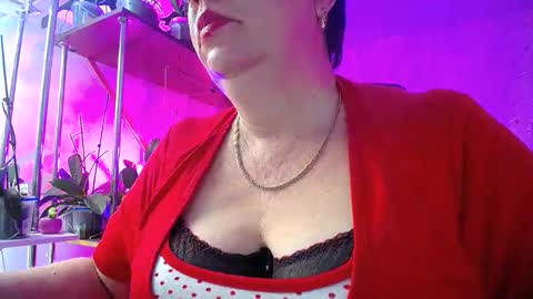 Snapshot of lady_gloria chatting on 12/08/24, 07:58 Lady Gloria online show from 12/08/24, 07:58