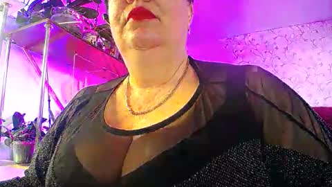 Lady Gloria online show from 02/02/26, 06:12