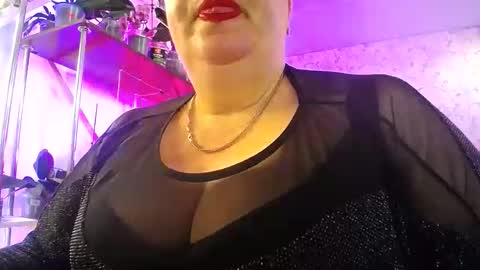 Lady Gloria online show from 05/02/26, 05:01
