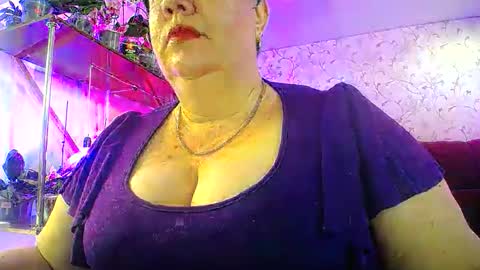 Lady Gloria online show from 05/07/26, 06:08