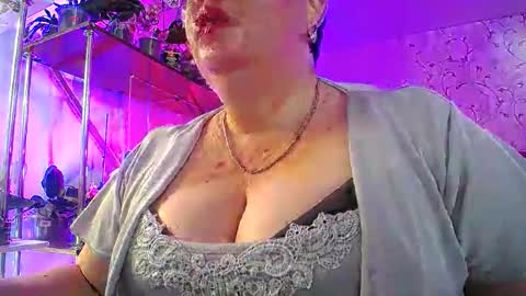 Lady Gloria online show from 05/08/26, 07:03