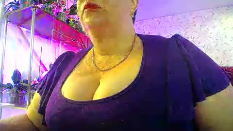 Lady Gloria online show from 05/12/26, 05:59