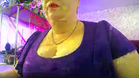 Lady Gloria online show from 05/16/26, 06:43