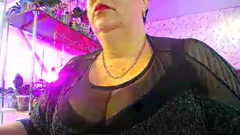 Lady Gloria online show from 05/19/26, 05:25