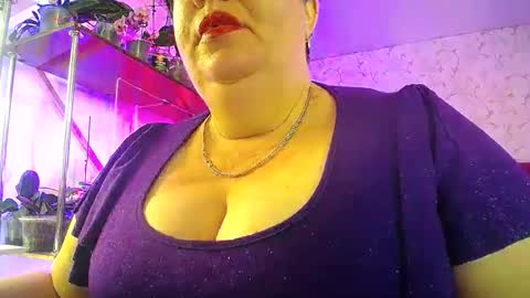 Lady Gloria online show from 05/26/26, 07:15