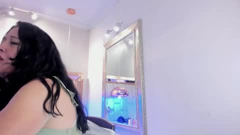    online show from 11/06/25, 07:15