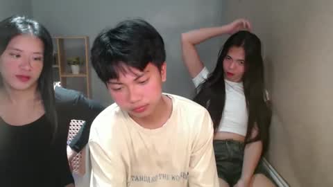    online show from 01/07/25, 01:03