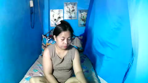 Snapshot of lady_in_bed69 chatting on 05/29/26, 09:57 lady_in_bed69 online show from 05/29/26, 09:57