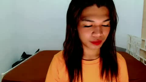 Snapshot of lady_in_town0 chatting on 06/17/26, 04:52 Natasha online show from 06/17/26, 04:52