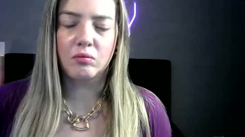 Lady khaleesi online show from 02/14/25, 09:32