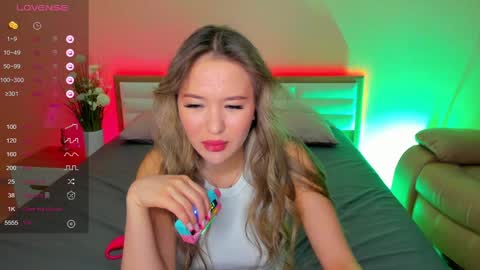 Krissy online show from 12/29/24, 03:11