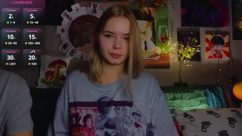 Snapshot of lady_lucky_love chatting on 09/14/25, 08:19 KENDALL NATHANPVT IS OPEN online show from 09/14/25, 08:19