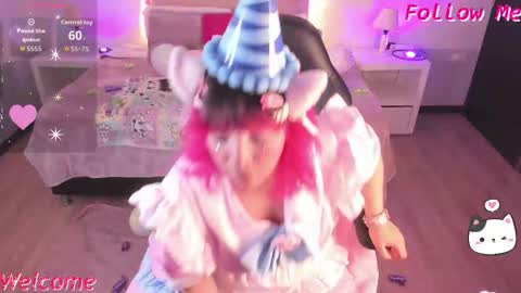 Snapshot of lady_noize chatting on 10/26/25, 06:58 Lady online show from 10/26/25, 06:58