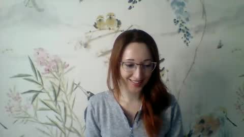 Kira online show from 11/18/25, 10:20