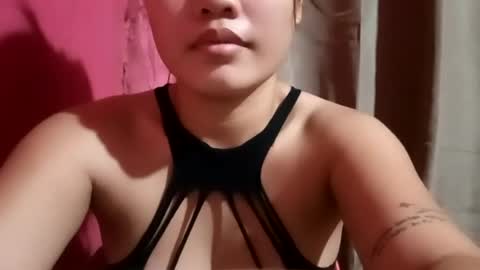 Snapshot of lady_rose19 chatting on 07/16/26, 06:14 kitty online show from 07/16/26, 06:14