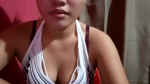 Snapshot of lady_rose19 chatting on 07/24/26, 09:18 kitty online show from 07/24/26, 09:18