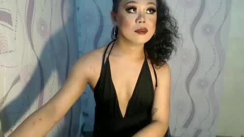 lady_shane26 online show from 04/23/26, 03:03