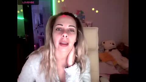 lady_smile69 online show from 02/11/26, 04:28