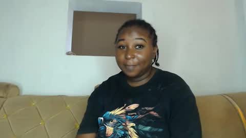 Maya online show from 04/08/26, 01:55